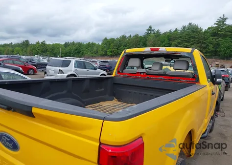 2019 Ford Super Duty F-250 Srw Xl z USA, uszkodzony, nr VIN 1FTBF2B6XKED49175